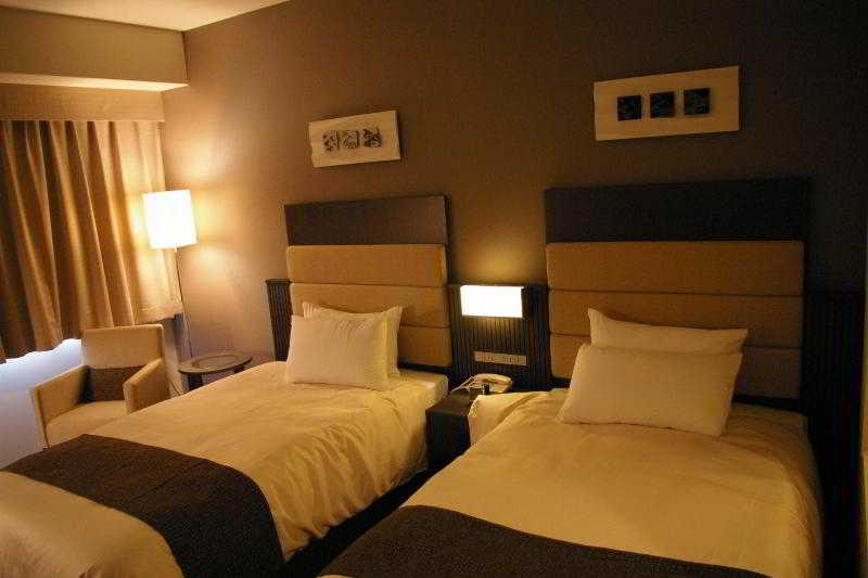 Holiday Inn Osaka Namba By Ihg Екстериор снимка