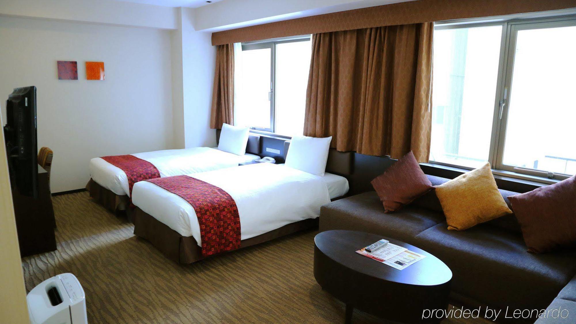 Holiday Inn Osaka Namba By Ihg Екстериор снимка
