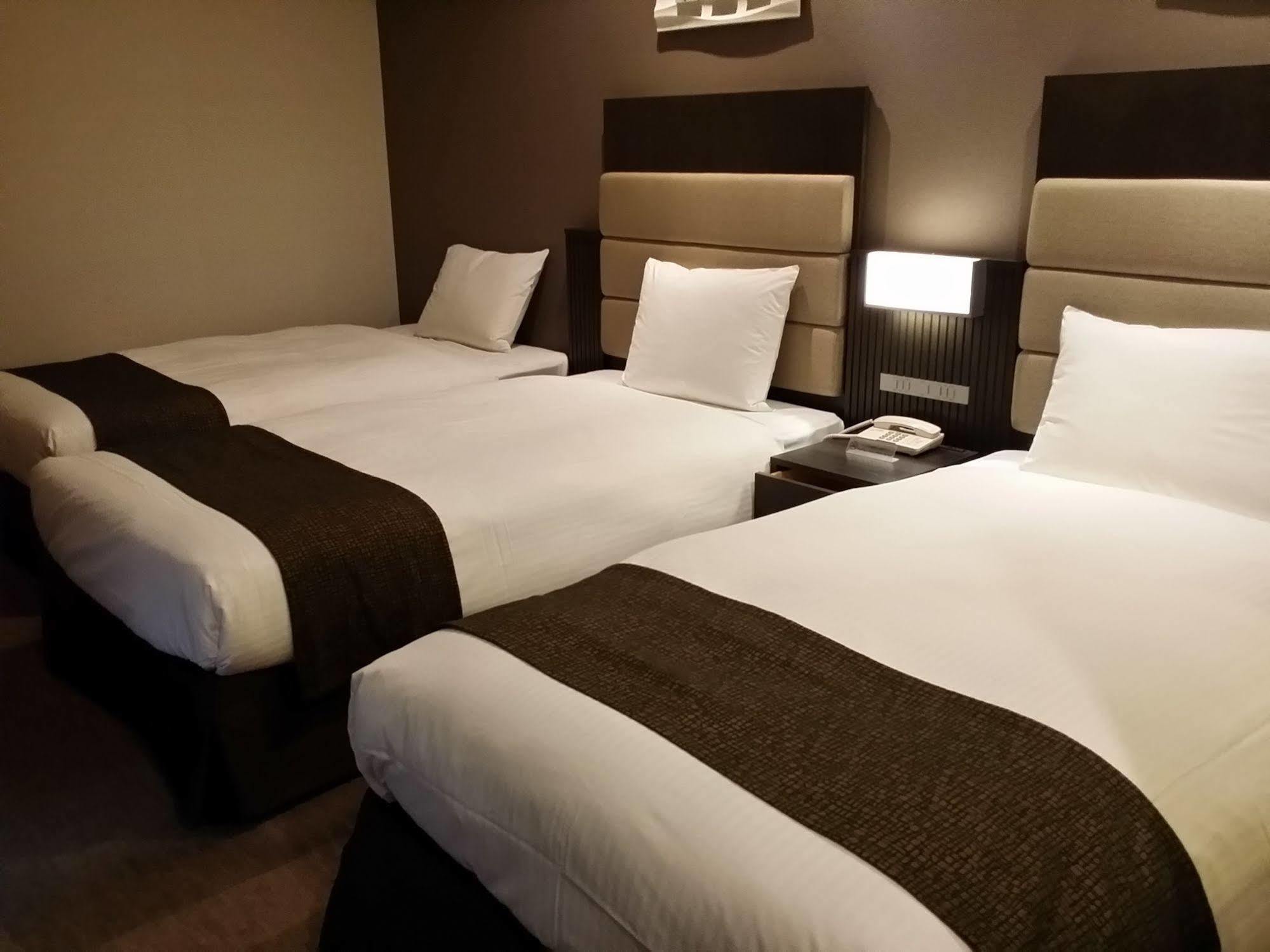 Holiday Inn Osaka Namba By Ihg Екстериор снимка